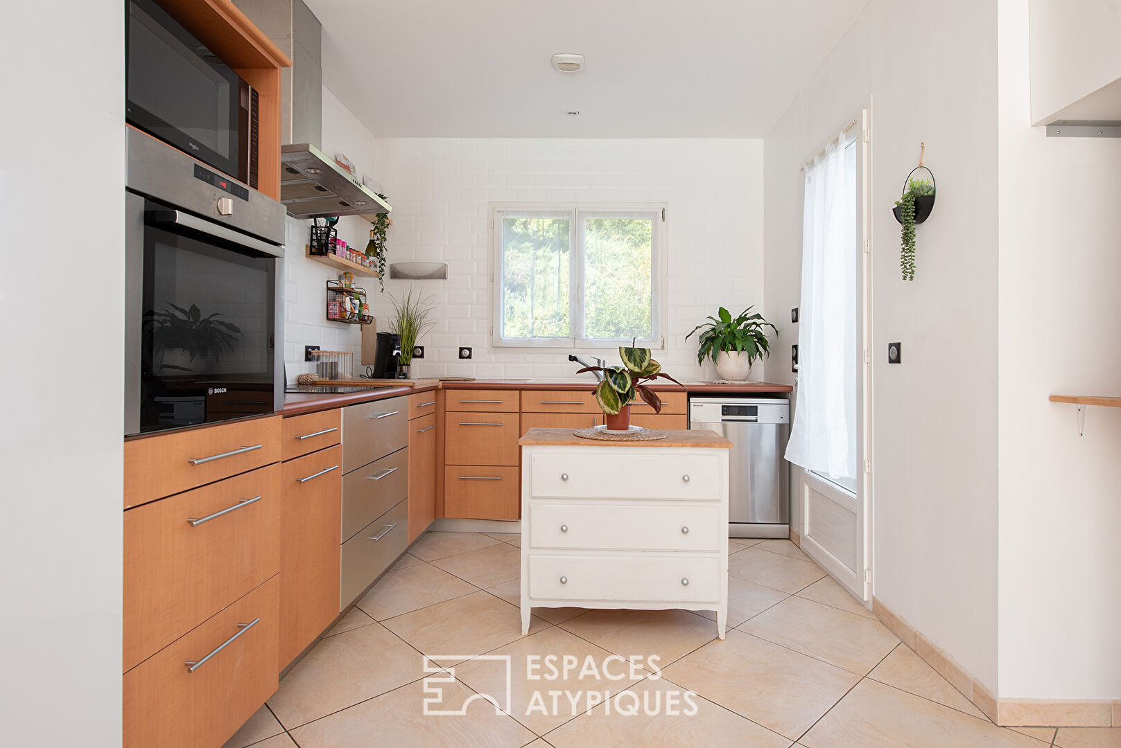 Belle villa avec piscine sur les hauteurs de PUYGOUZON