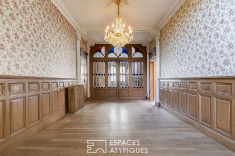 Immeuble Art Déco à rénover avec jardin et garage