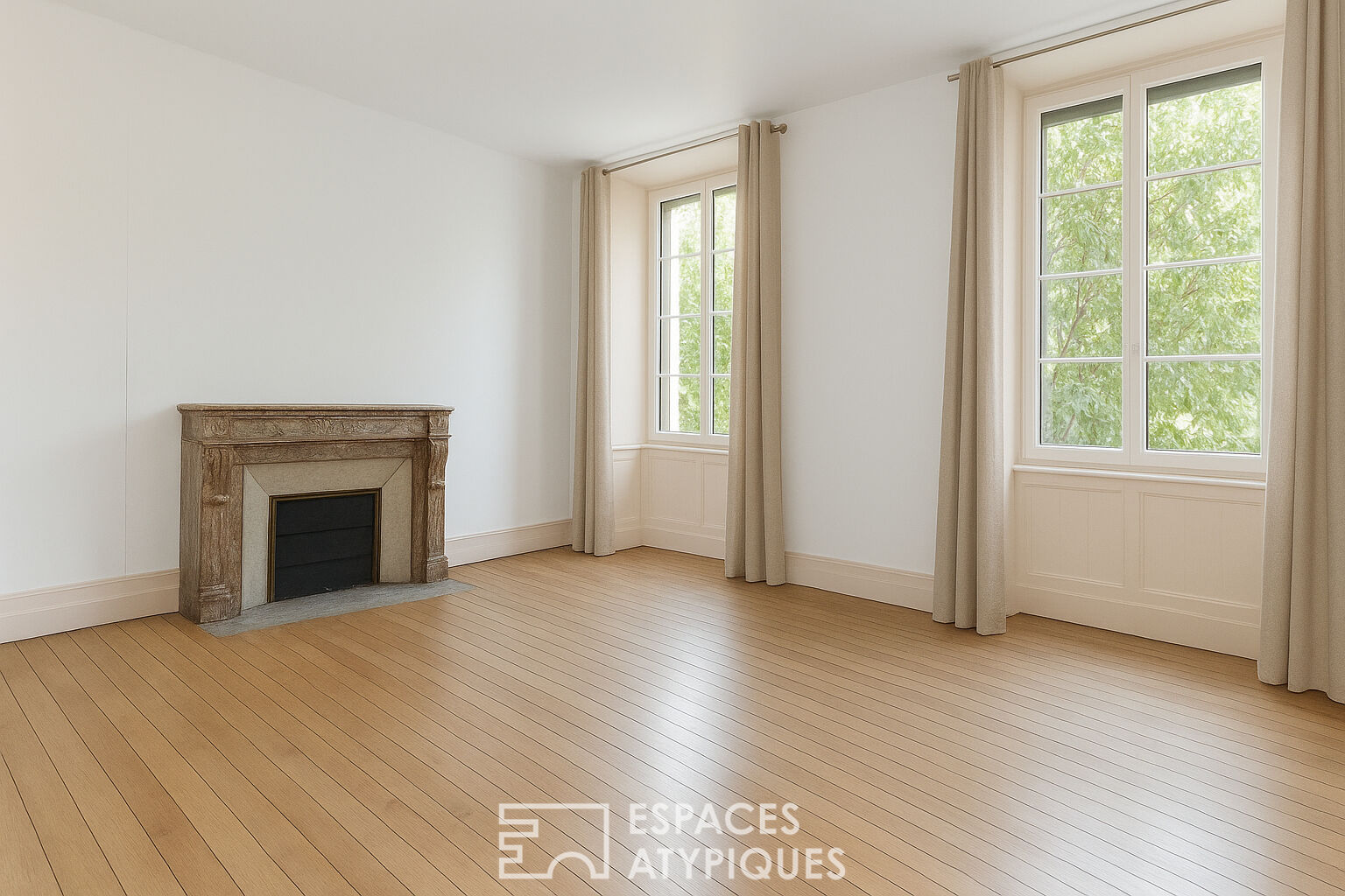 Immeuble Art Déco à rénover avec jardin et garage