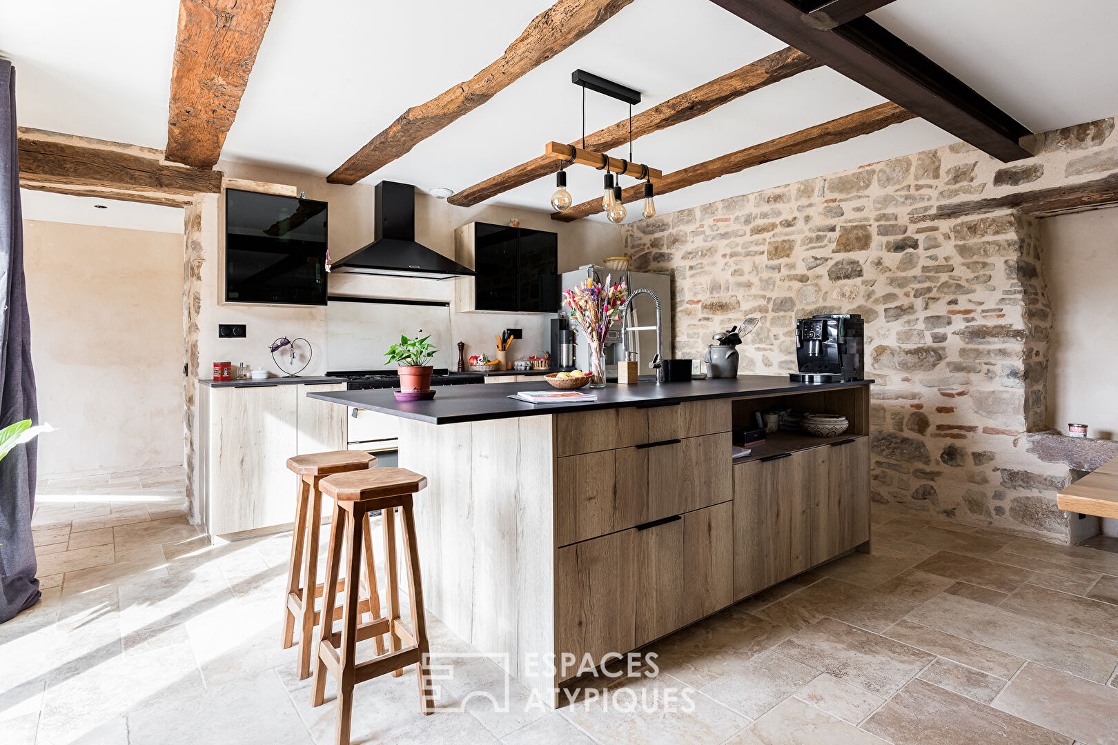 Maison de caractère rénovée avec vue sur Cordes-sur-Ciel
