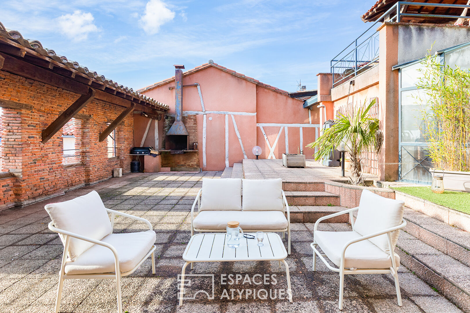 Maison de caractère avec terrasses et volumes exceptionnels
