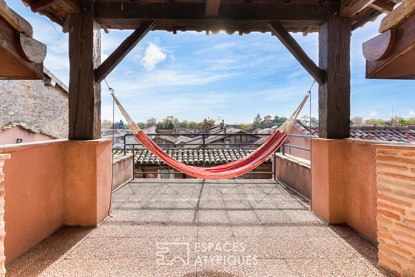 Maison de caractère avec terrasses et volumes exceptionnels