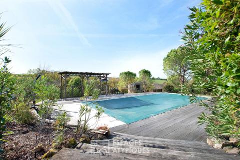 En pleine nature, propriété de caractère avec trois habitations et piscine