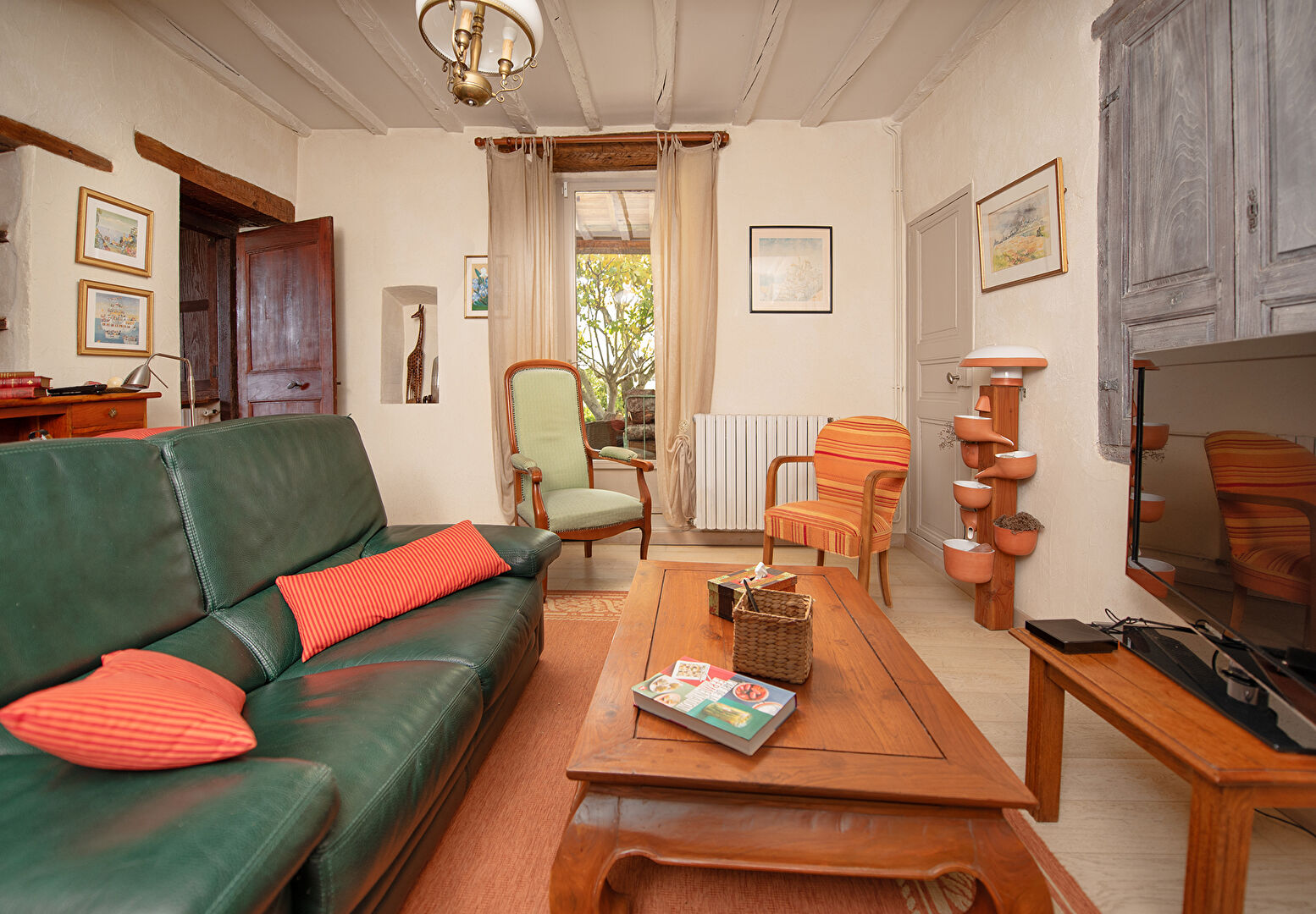 Property complex with holiday cottages and swimming pool in the Tarn countryside