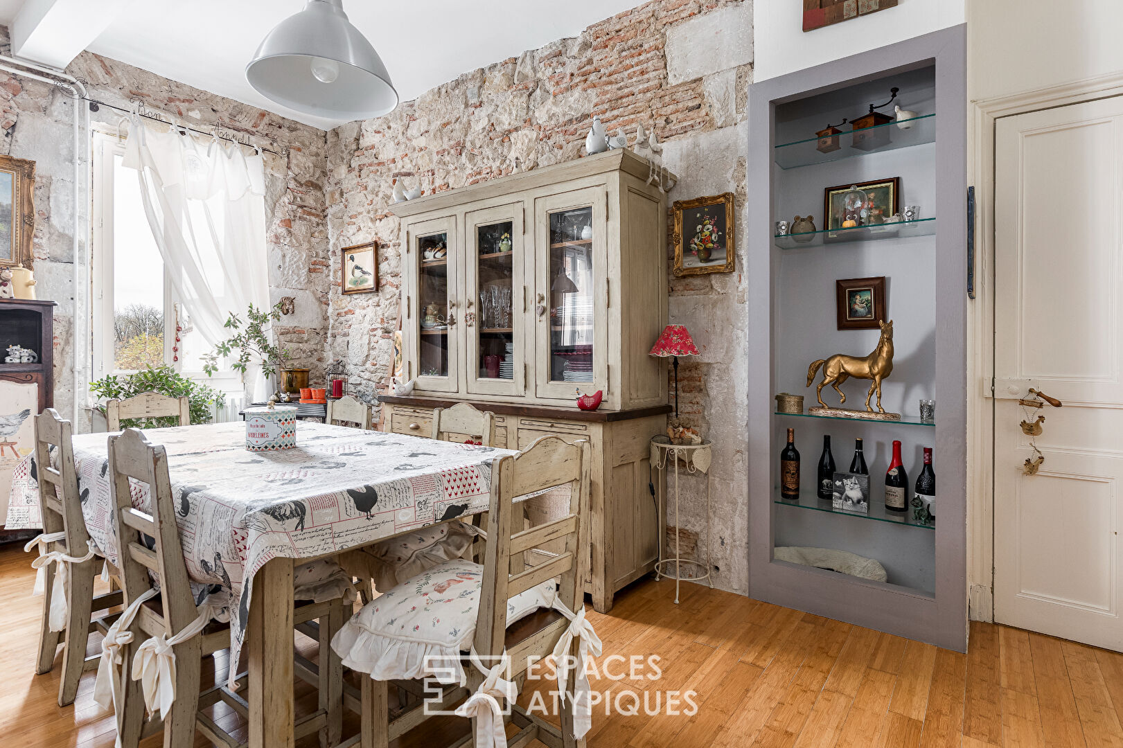 Appartement de caractère en coeur de ville