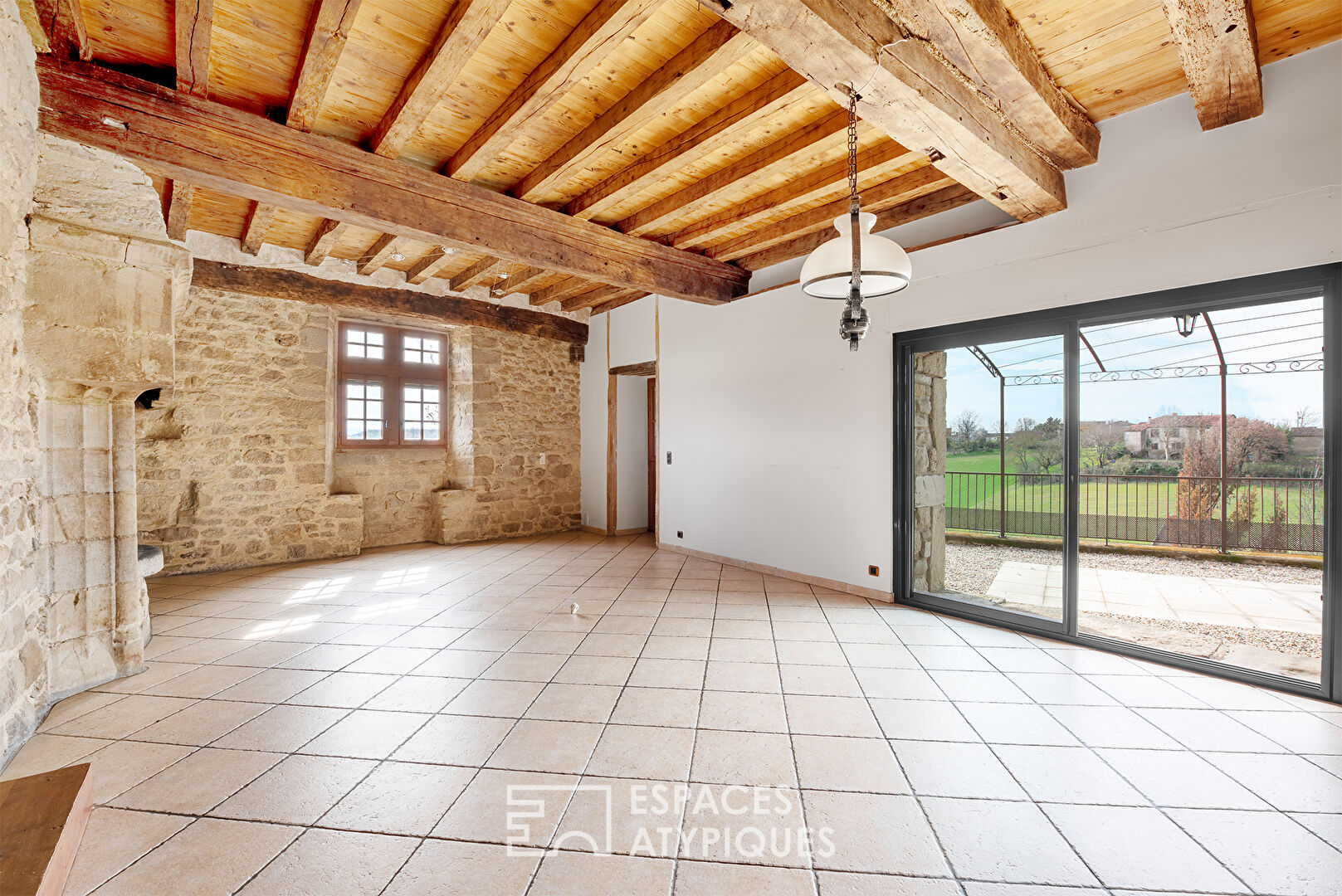 Belle propriété avec piscine et vue imprenable