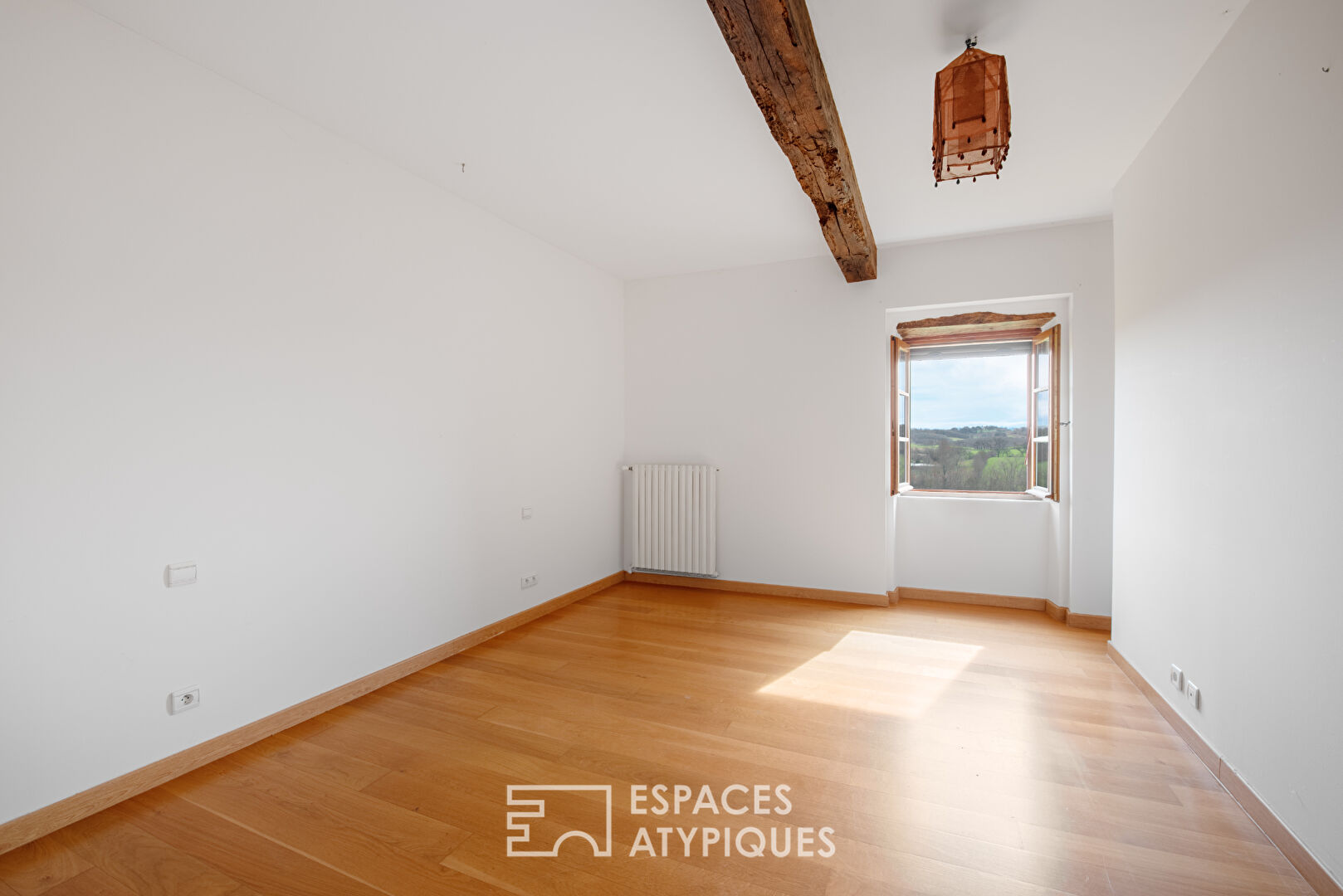 Belle propriété avec piscine et vue imprenable