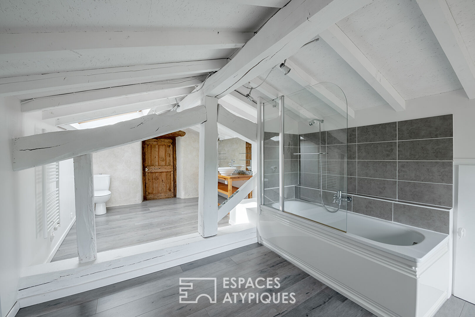 Belle propriété avec piscine et vue imprenable