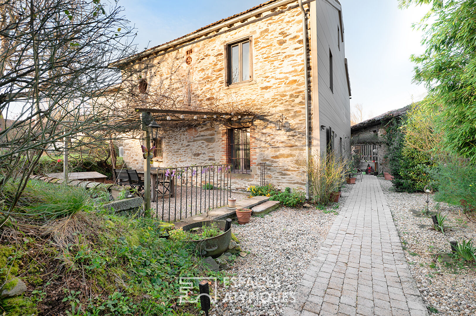 Corps de ferme atypique et bucolique proche d&rsquo;Albi