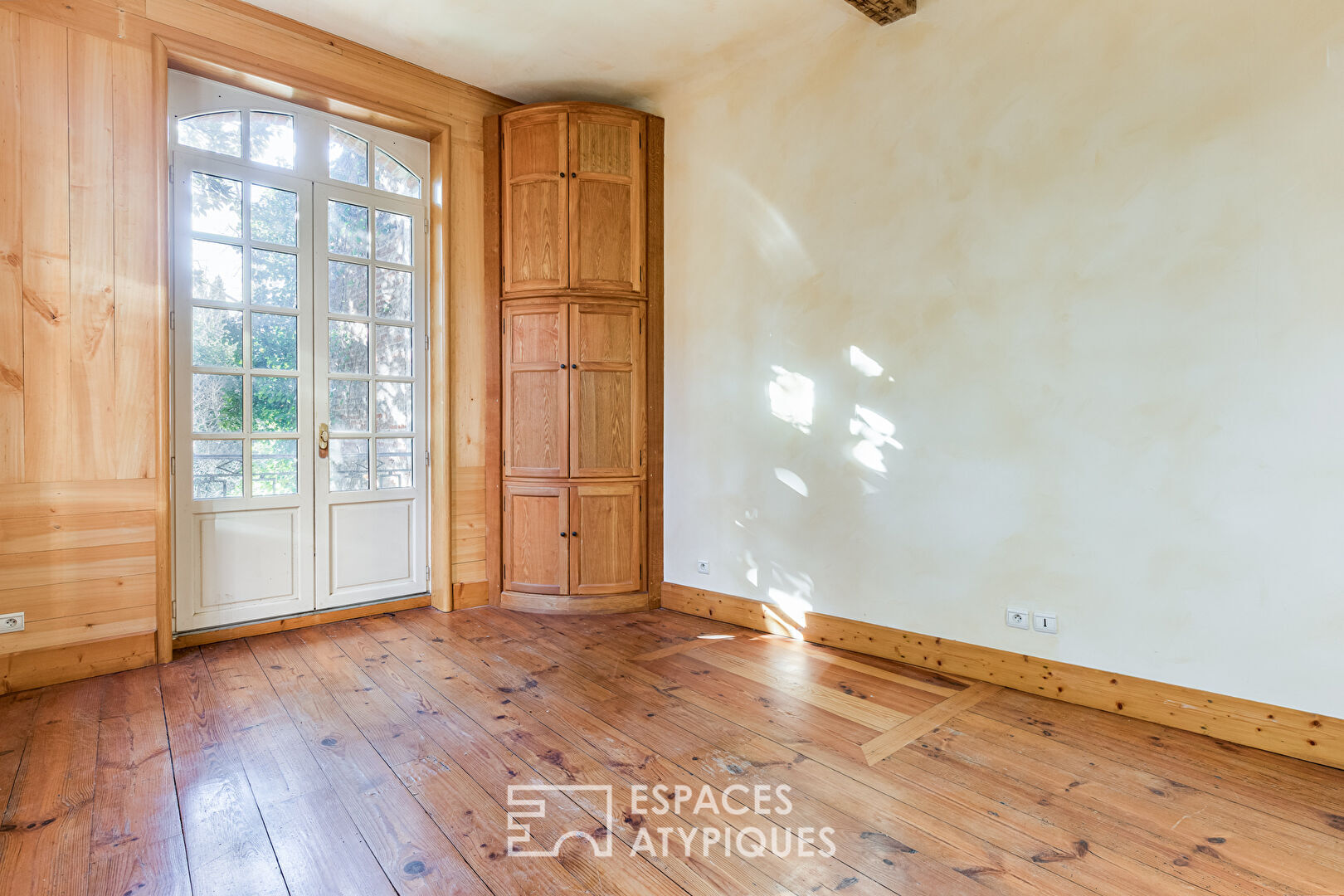 Triplex avec son jardin et sa piscine au pied de la Cathédrale
