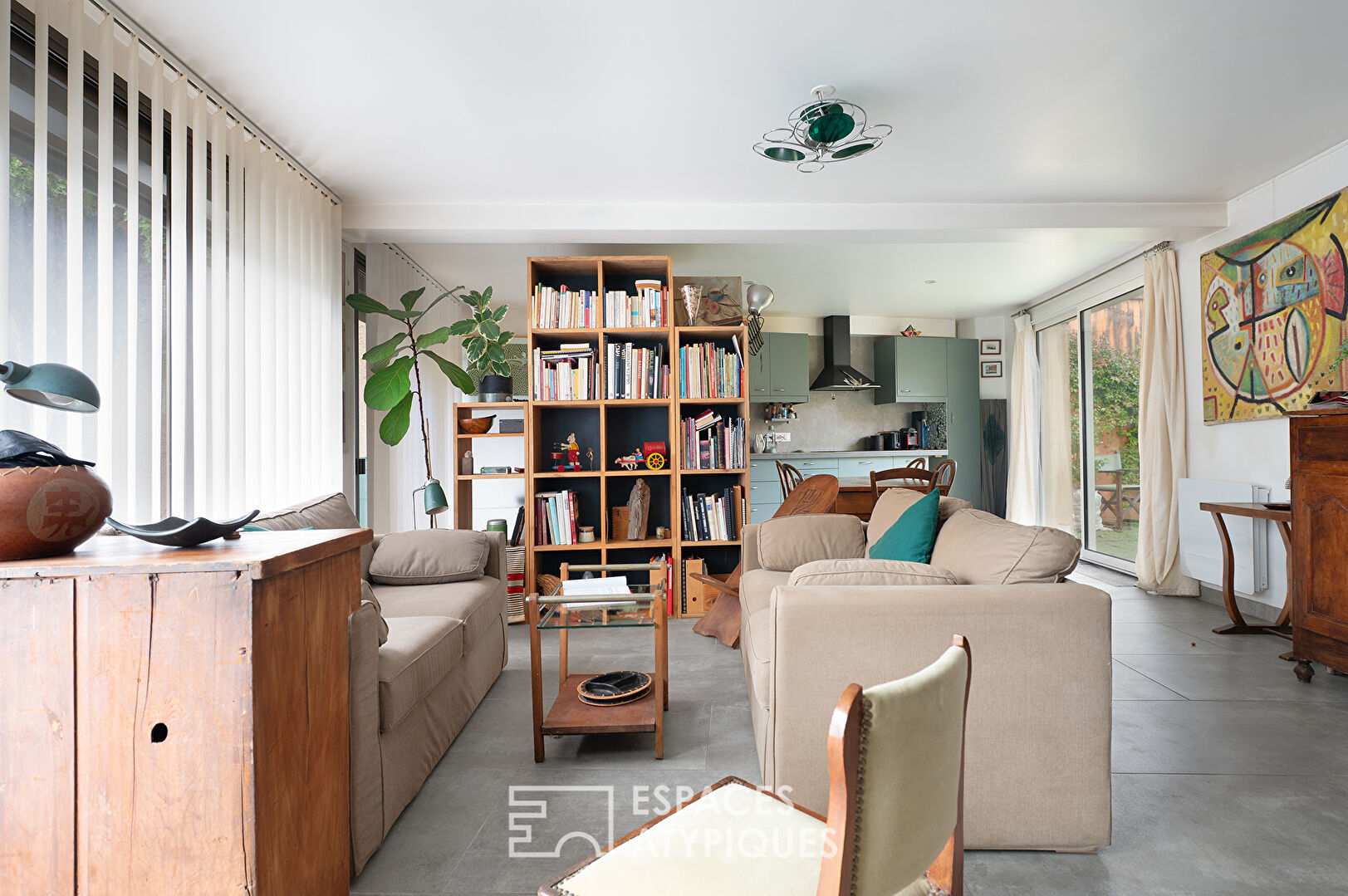 Maison de ville à l&rsquo;esprit loft avec jardin et atelier indépendant