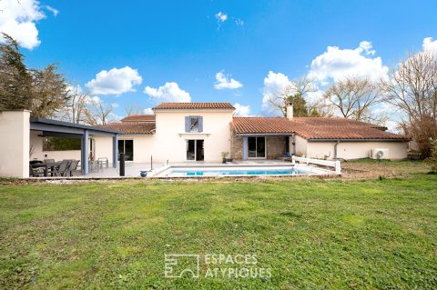 Former sheepfold built of local stone with swimming pool