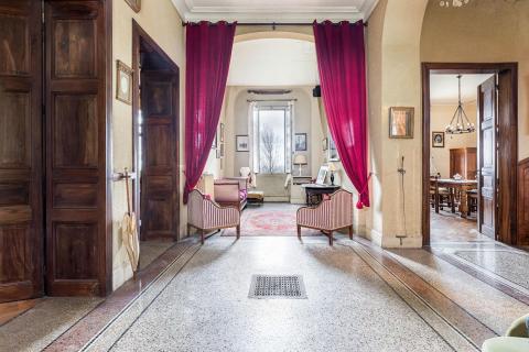 Château du XVIIIème sur le chemin de St-Jacques-De-Compostelle