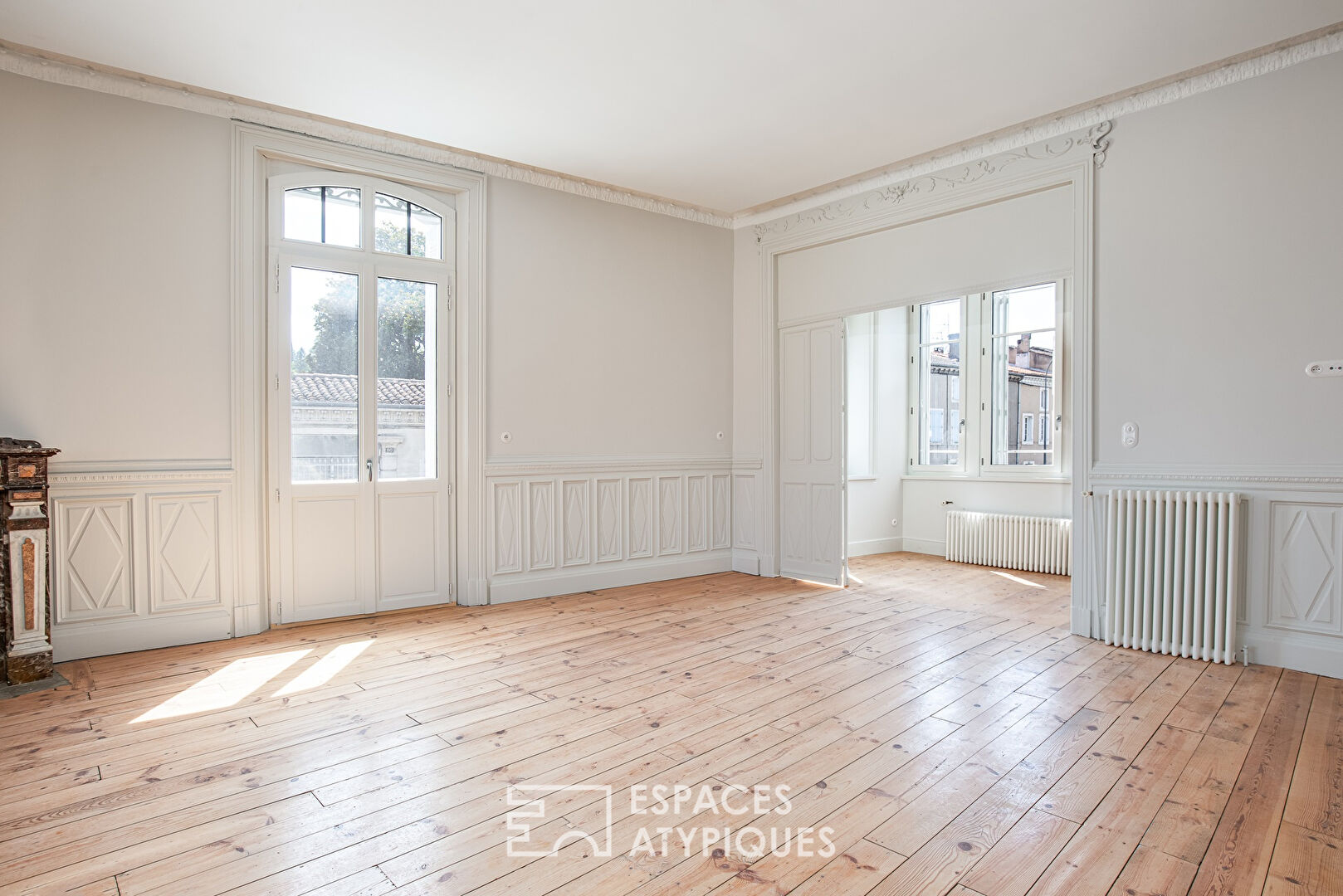 Elégante maison rénovée avec potentiel professionnel