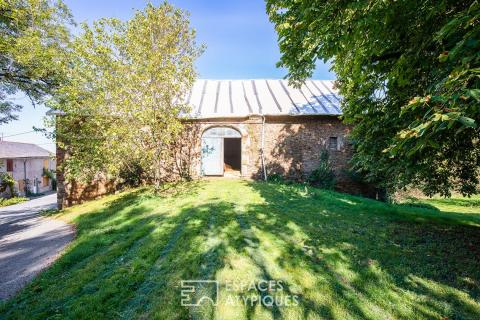 Grange de caractère à réhabiliter et son parc arboré