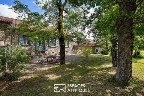 Propriété de charme avec gîtes et réception en plein vignoble