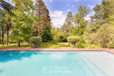 Architect-designed house with swimming pool in Sorèze