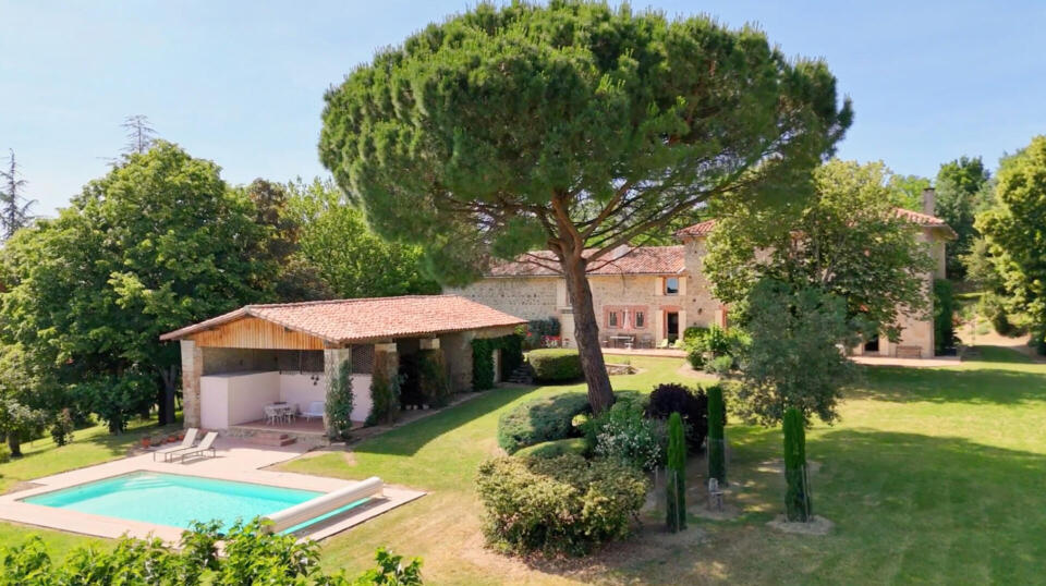 Remarquable maison de maître et son domaine avec vue imprenable