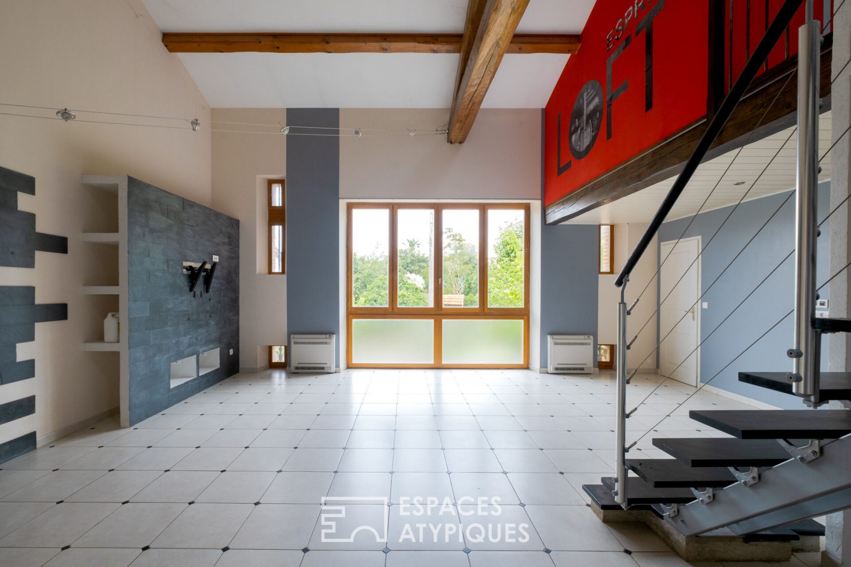 Maison type loft dans le centre historique
