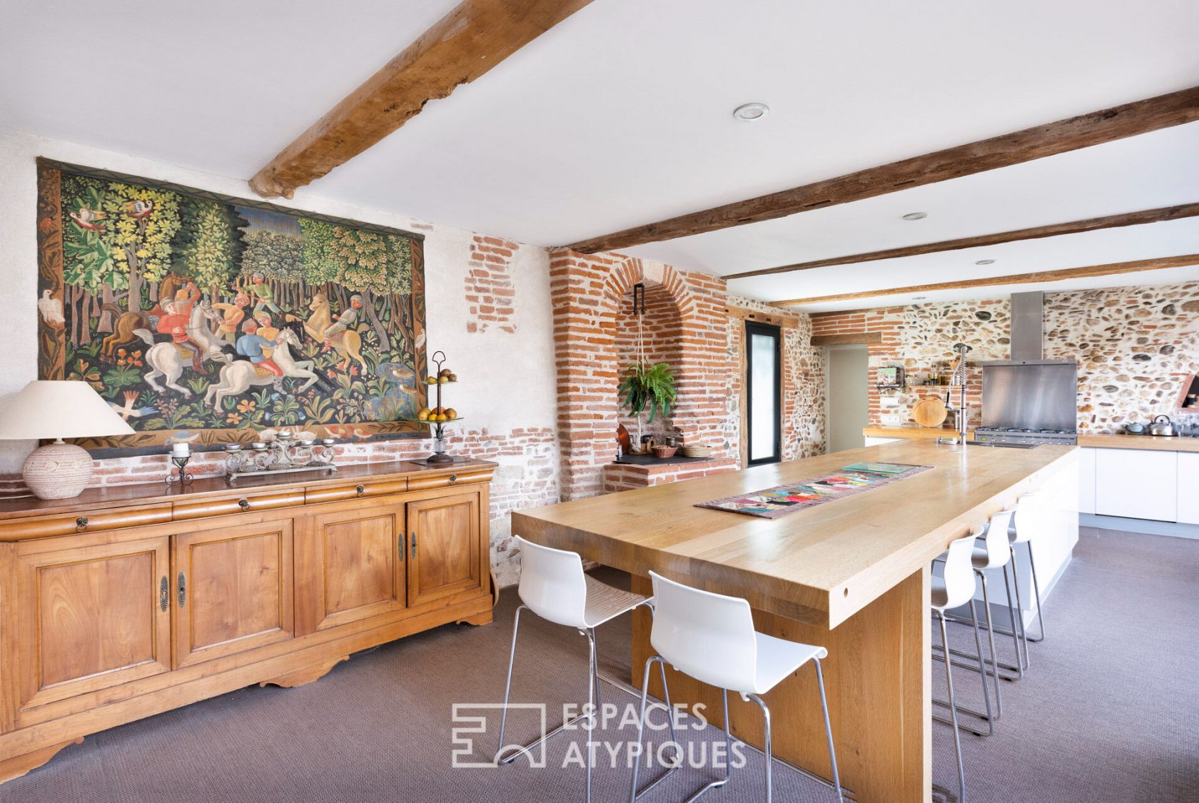 Ensemble immobilier insoupçonnable dans quartier prisé d’ALBI