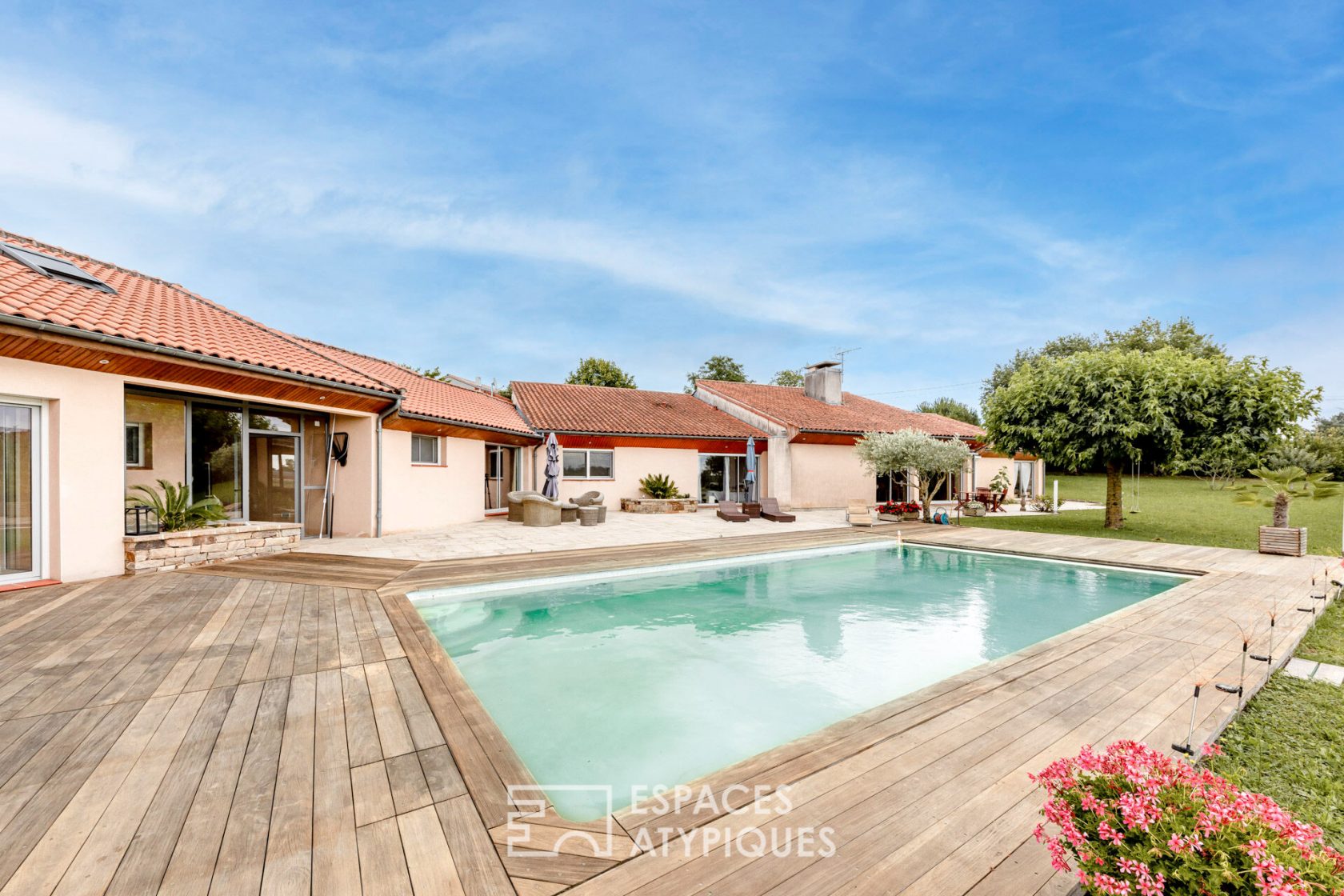 Villa d’architecte avec piscine proche d’ALBI