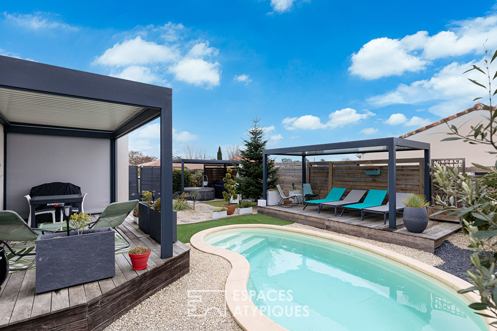 Maison contemporaine avec piscine à GAILLAC