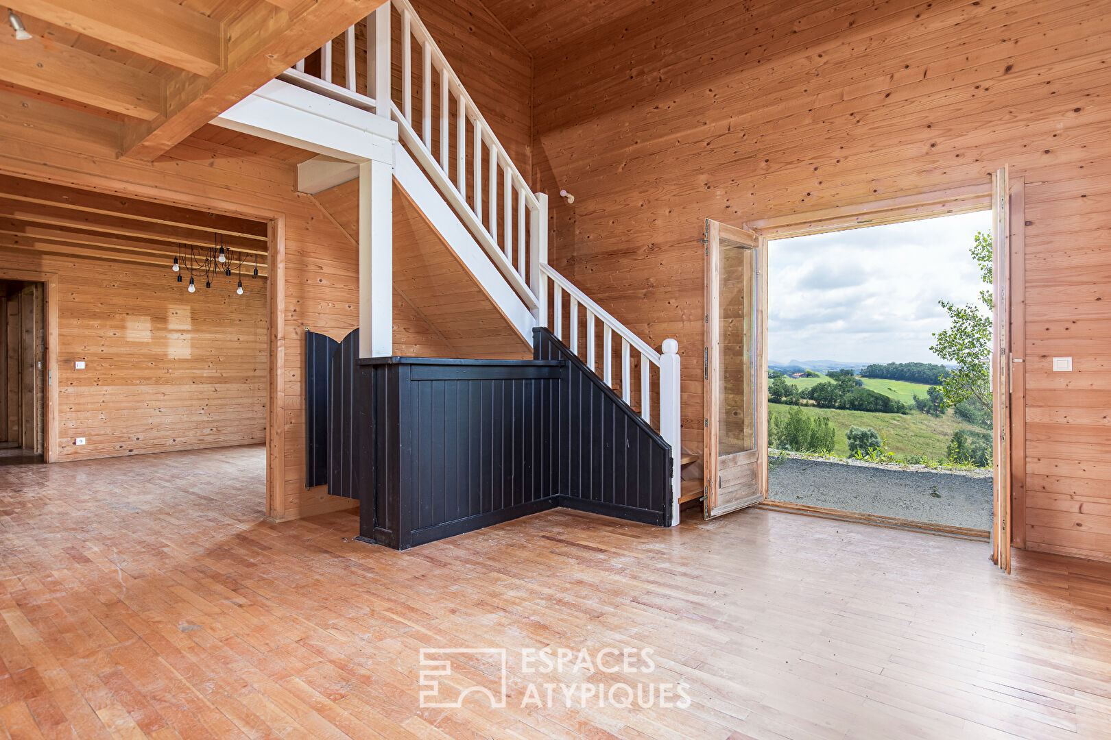 Maison avec vue dégagée à PUYGOUZON