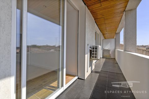 Crossing apartment 4 rooms completely renovated