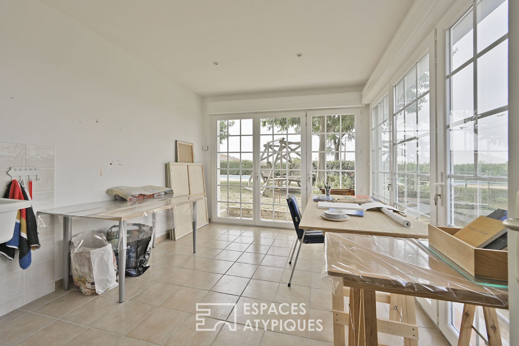Quality villa in vaunage