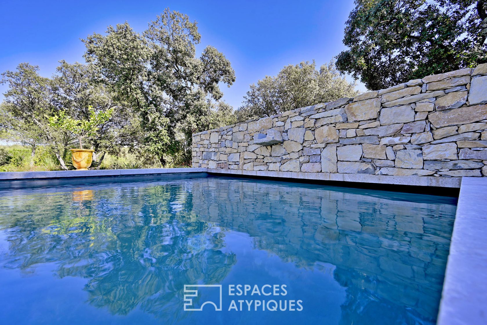 Extremely rare contemporary villa in Vaunage