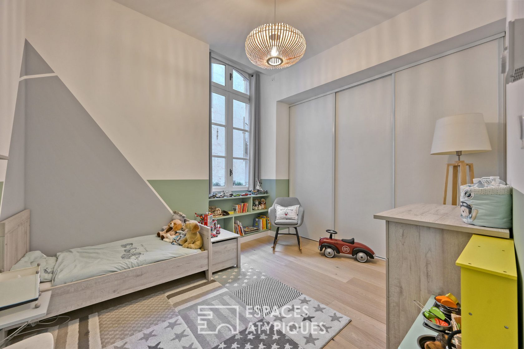 Beautifully renovated apartment in the city center