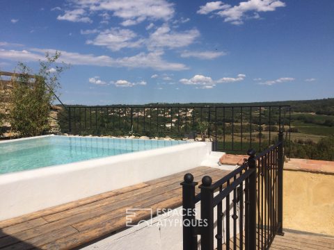 Maison de caractère avec piscine & vue dominante