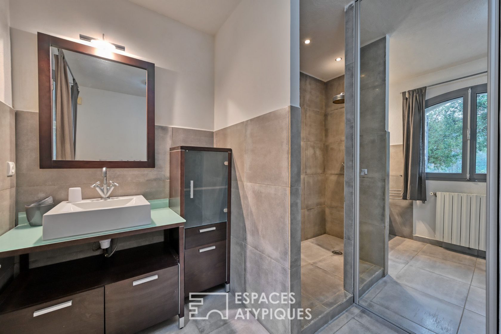 Cévennes gardoises, old sheepfold completely renovated