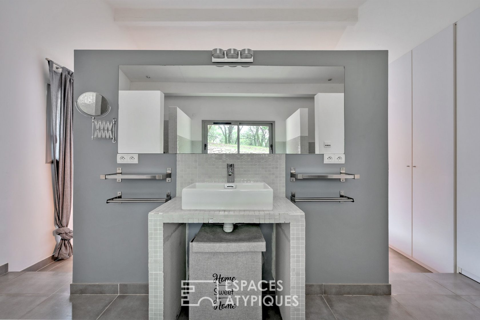Cévennes gardoises, old sheepfold completely renovated
