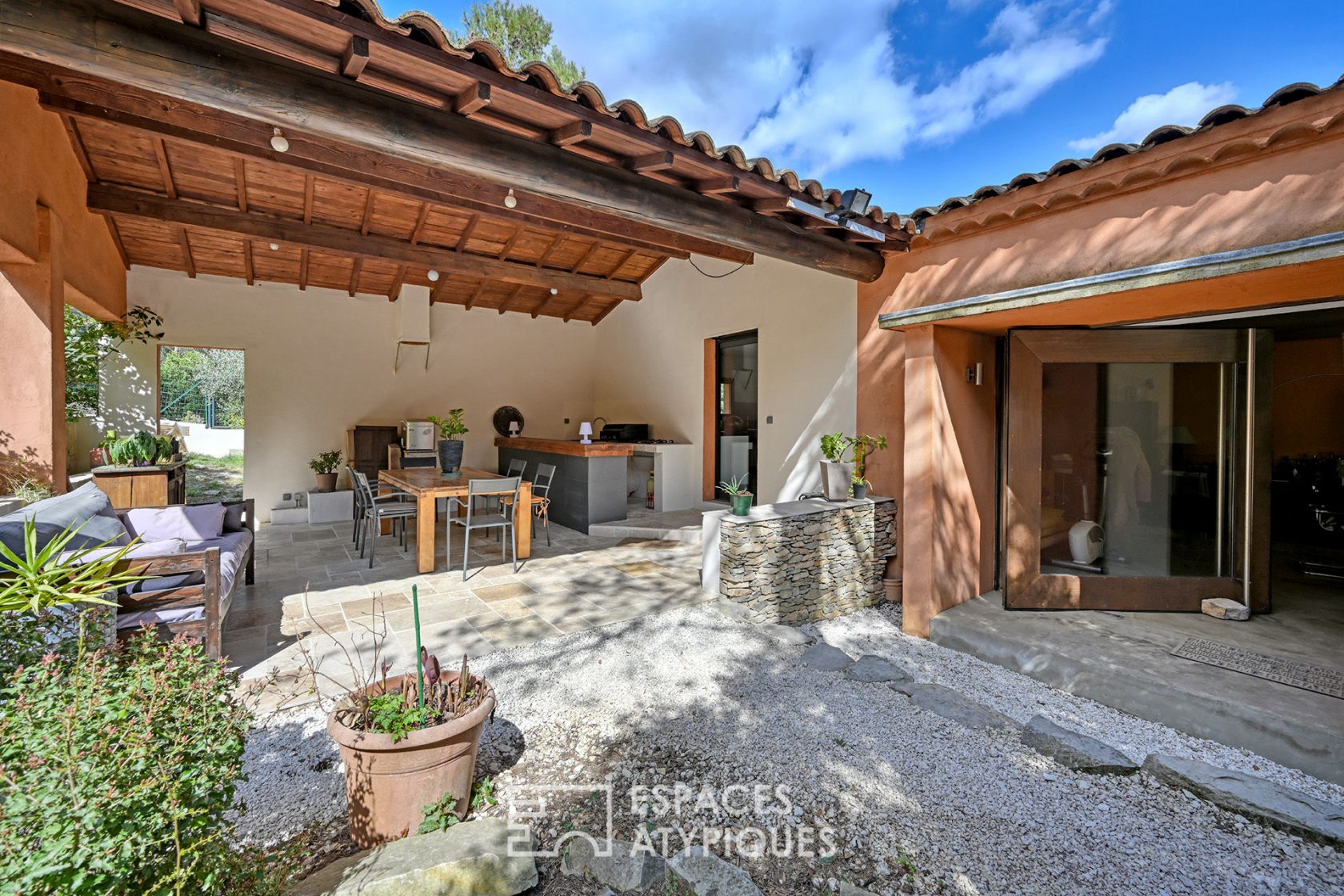 Ravissant mas en coeur de garrigue