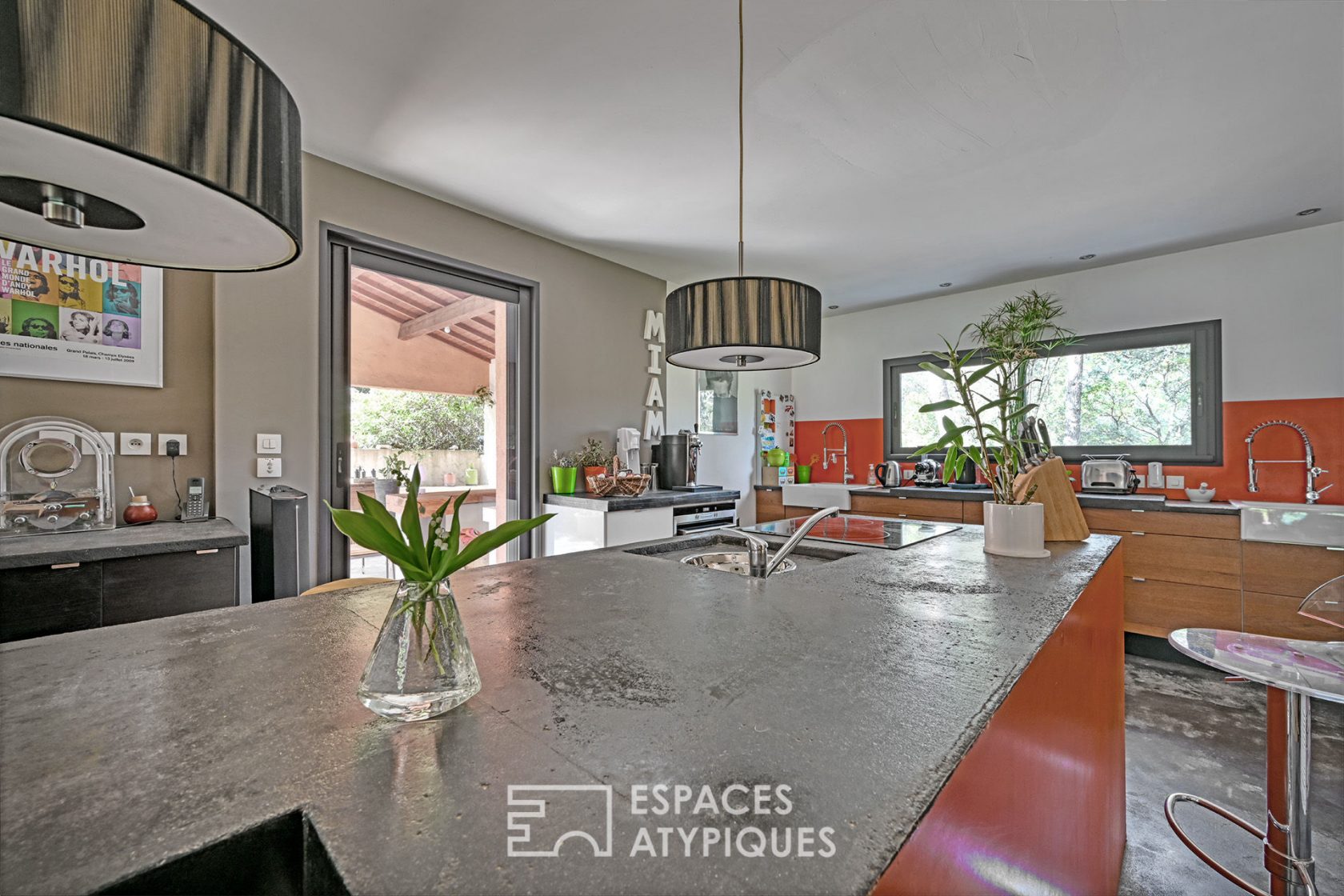 Ravissant mas en coeur de garrigue
