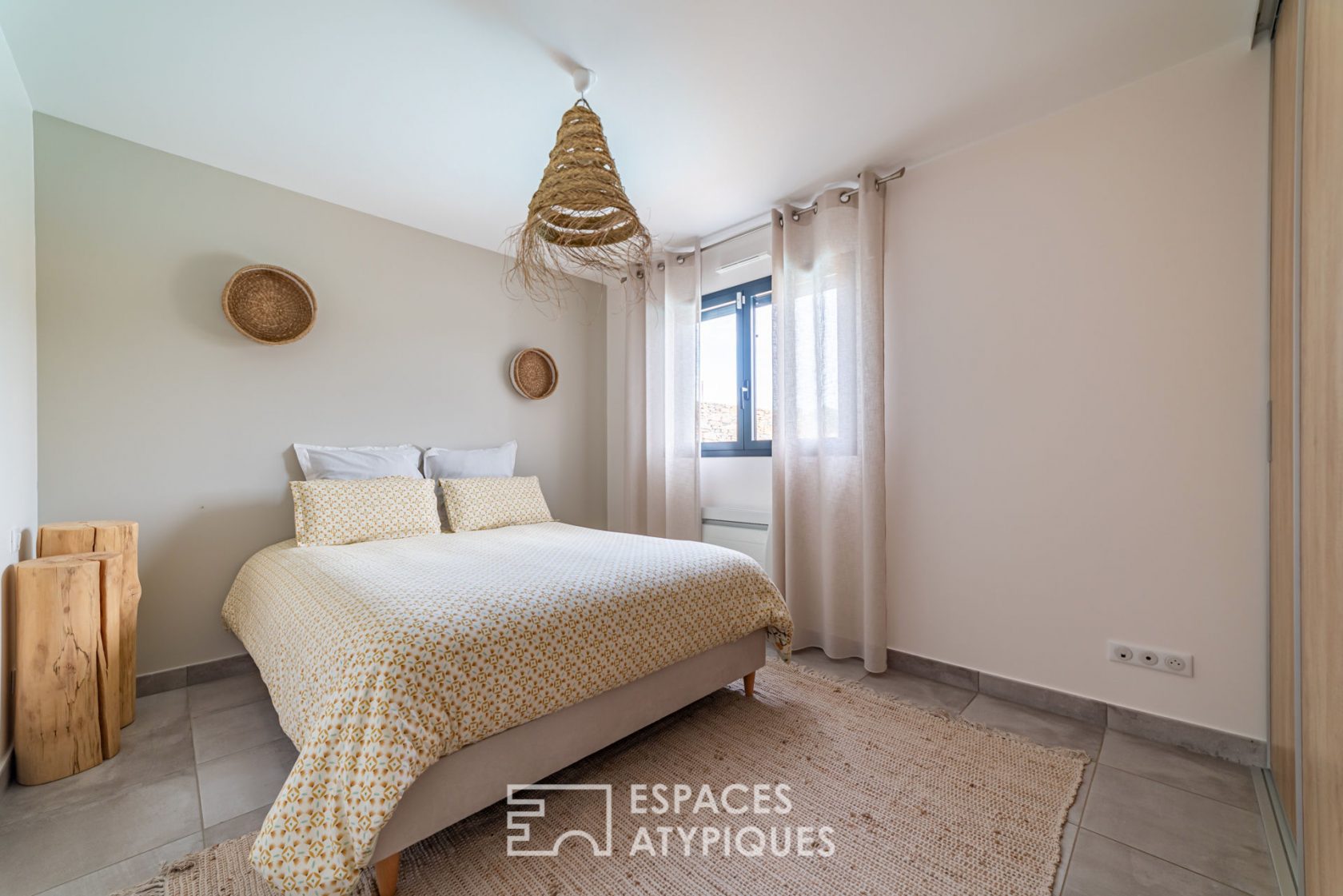 Villa avec piscine dans quartier résidentiel Nîmes Ouest