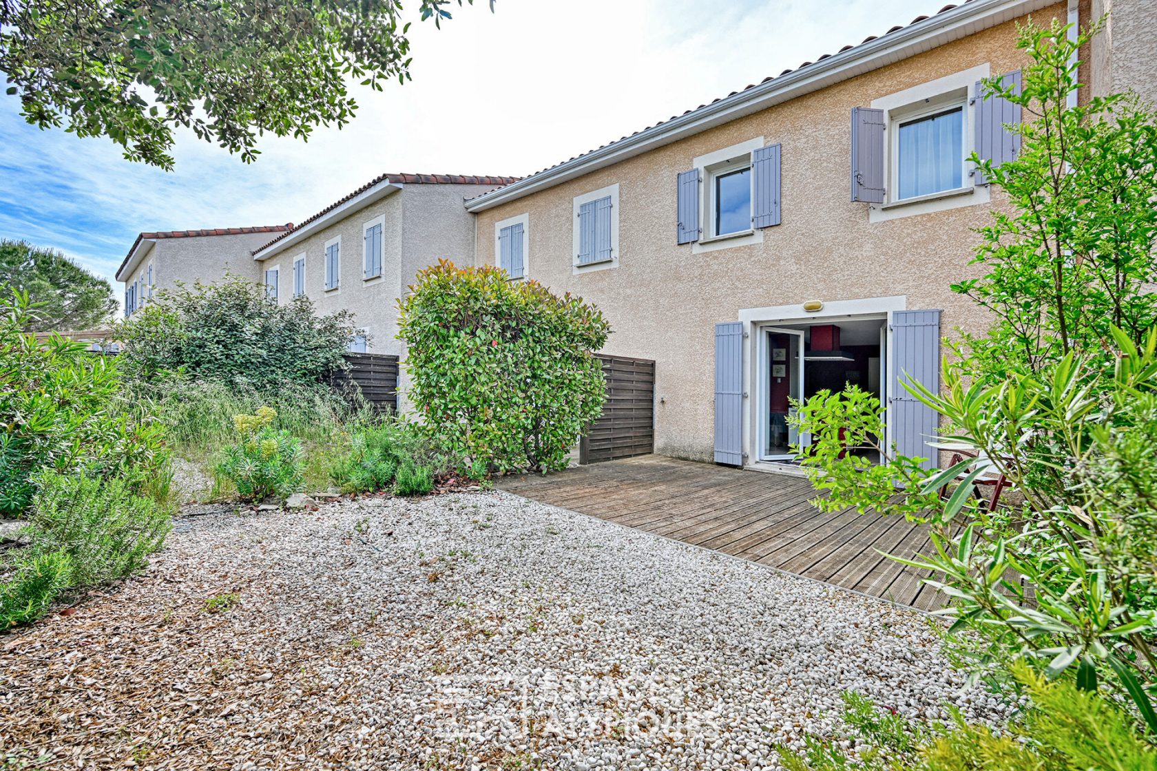 Duplex house with garden