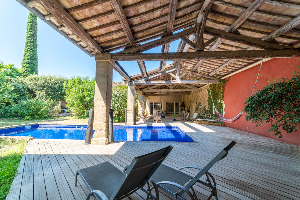 Large charming property with garden