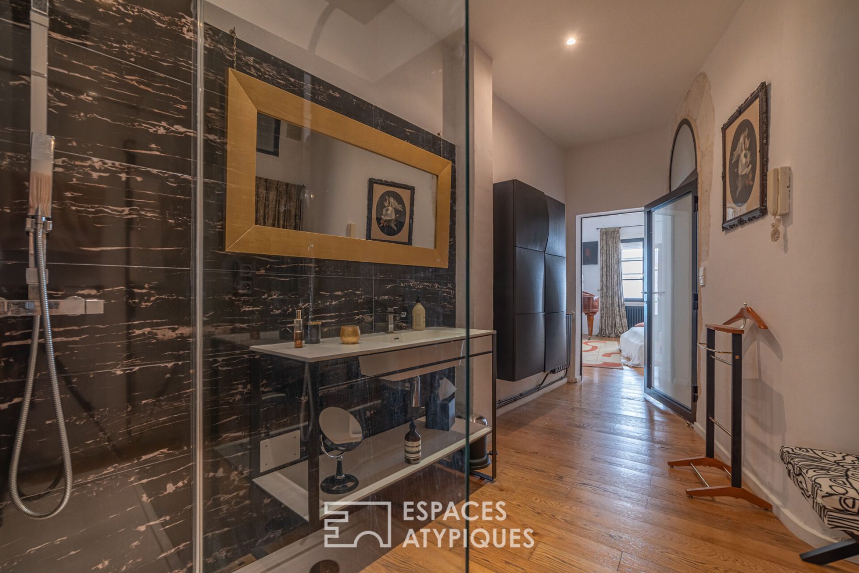 House in the heart of town with terrace