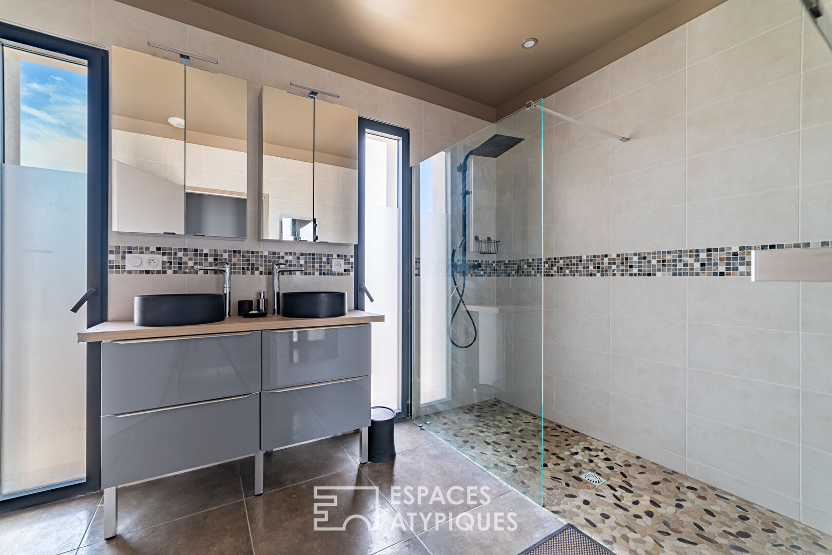 Villa contemporaine esprit zen
