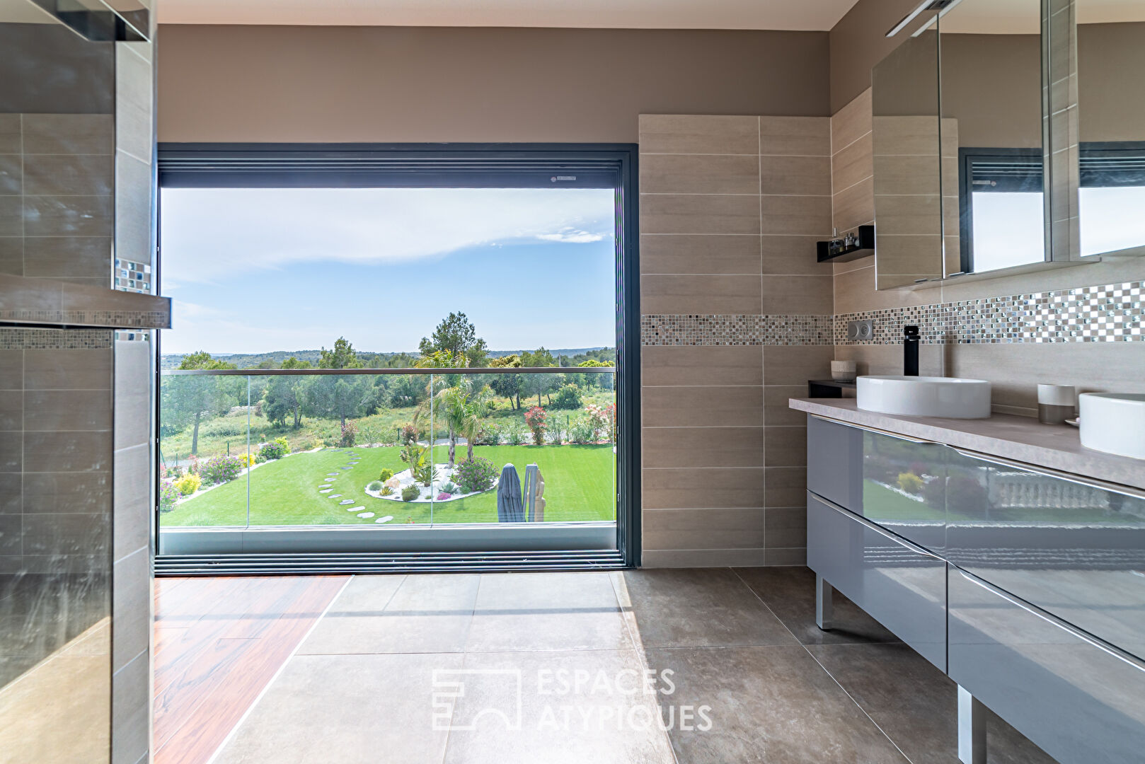 Villa contemporaine esprit zen