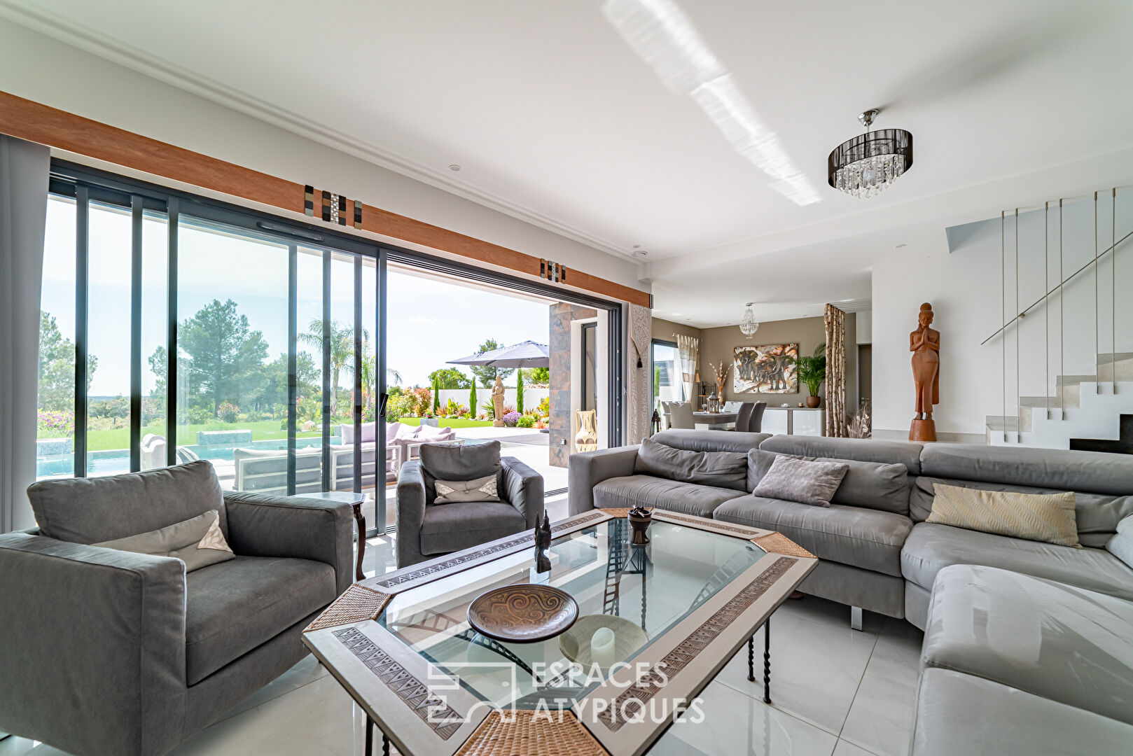 Villa contemporaine esprit zen