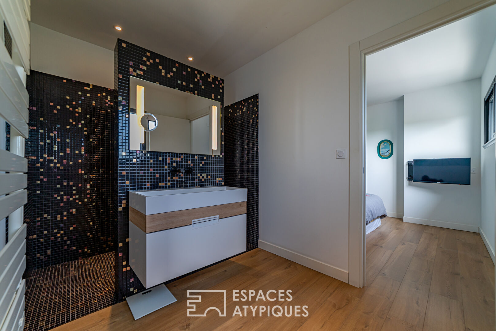 Très chic villa contemporaine aux portes de la Camargue