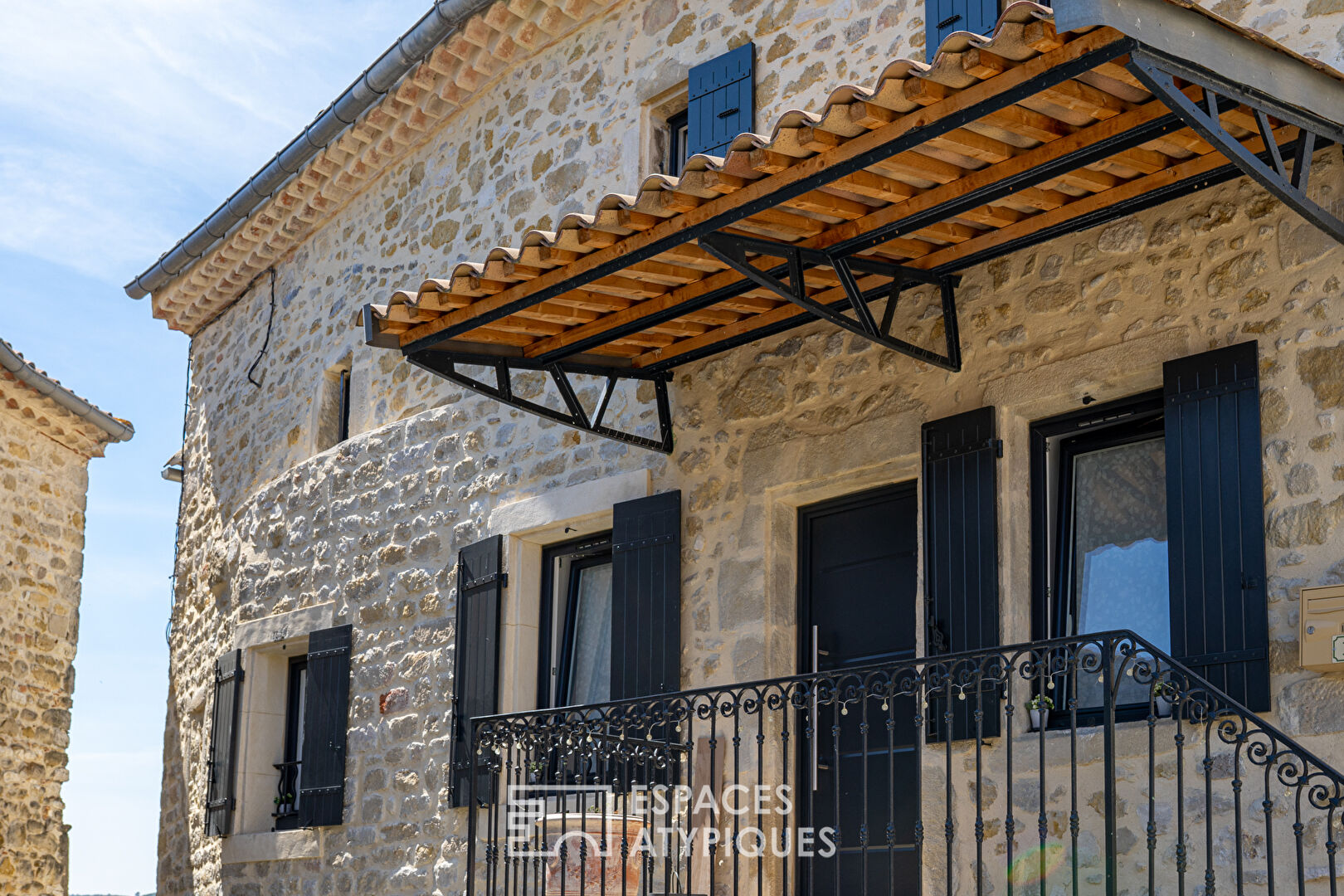 Belle maison de village avec terrasse et vue