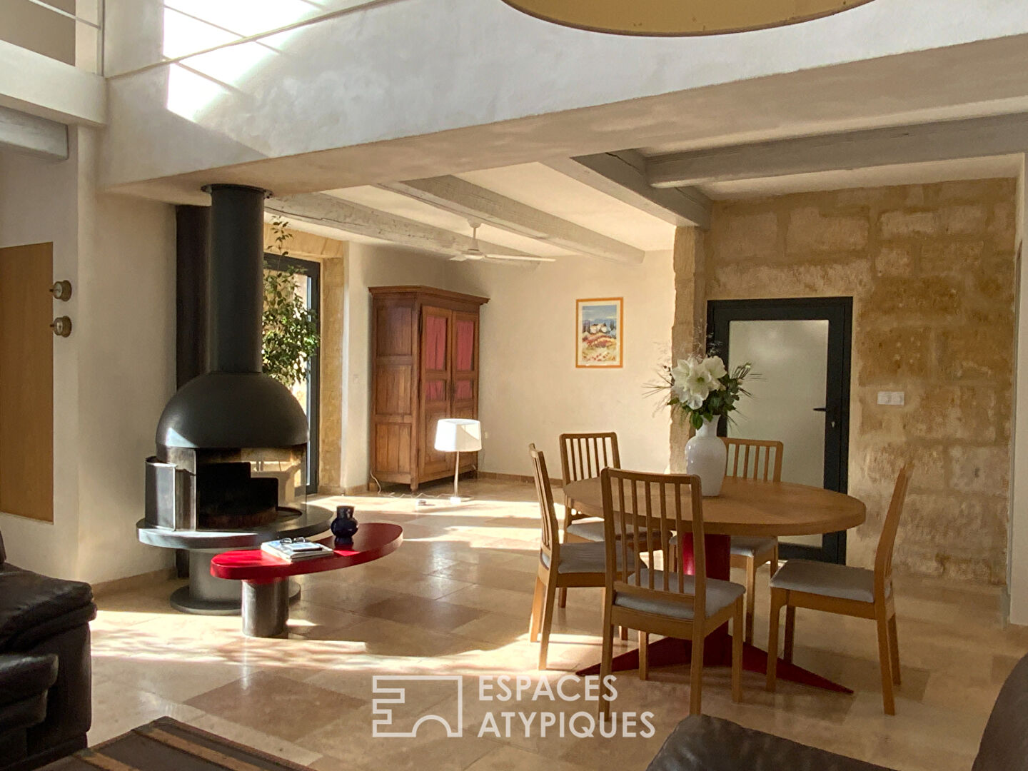 Maison de village lumineuse avec piscine proche Uzès