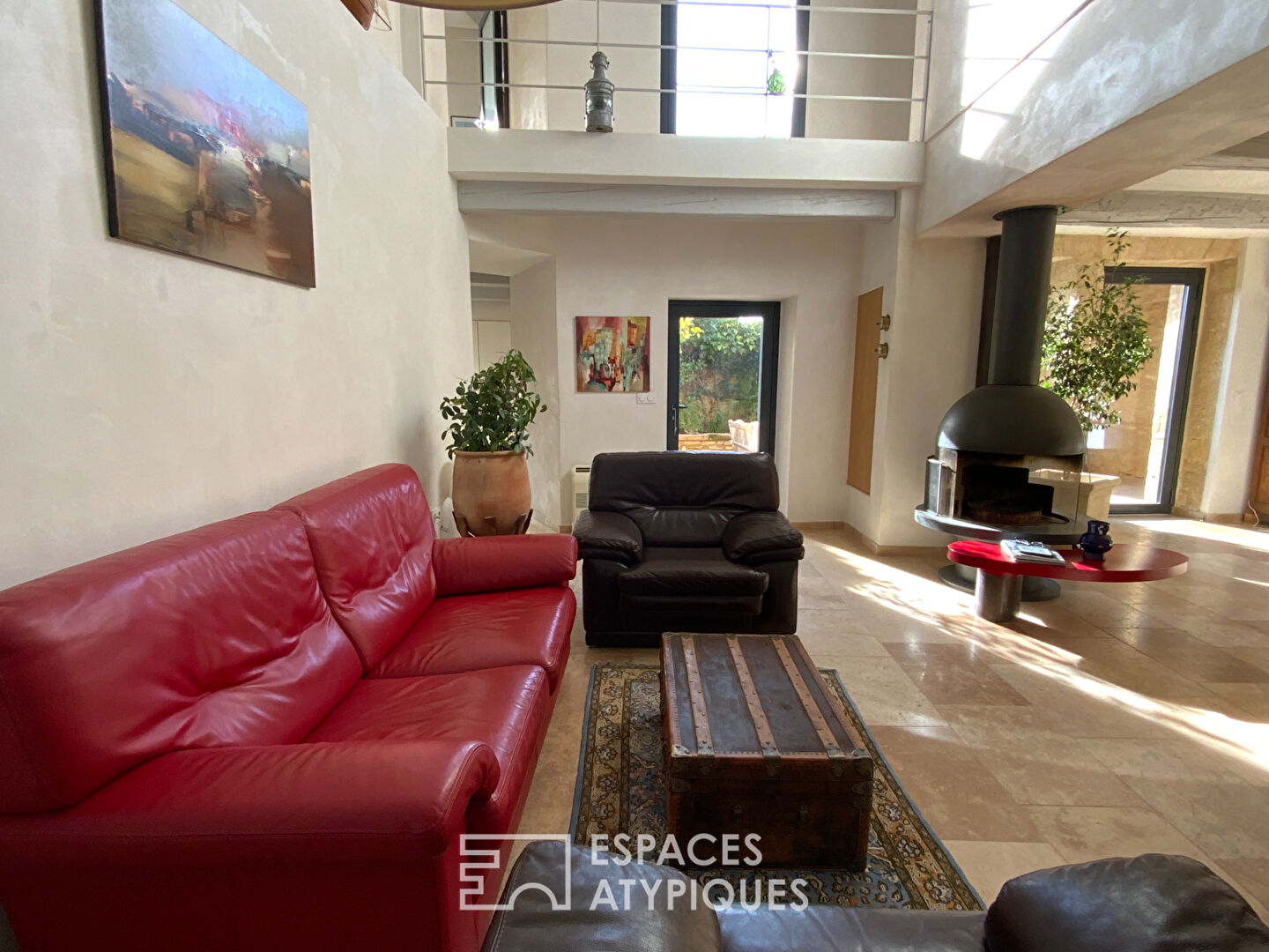 Maison de village lumineuse avec piscine proche Uzès