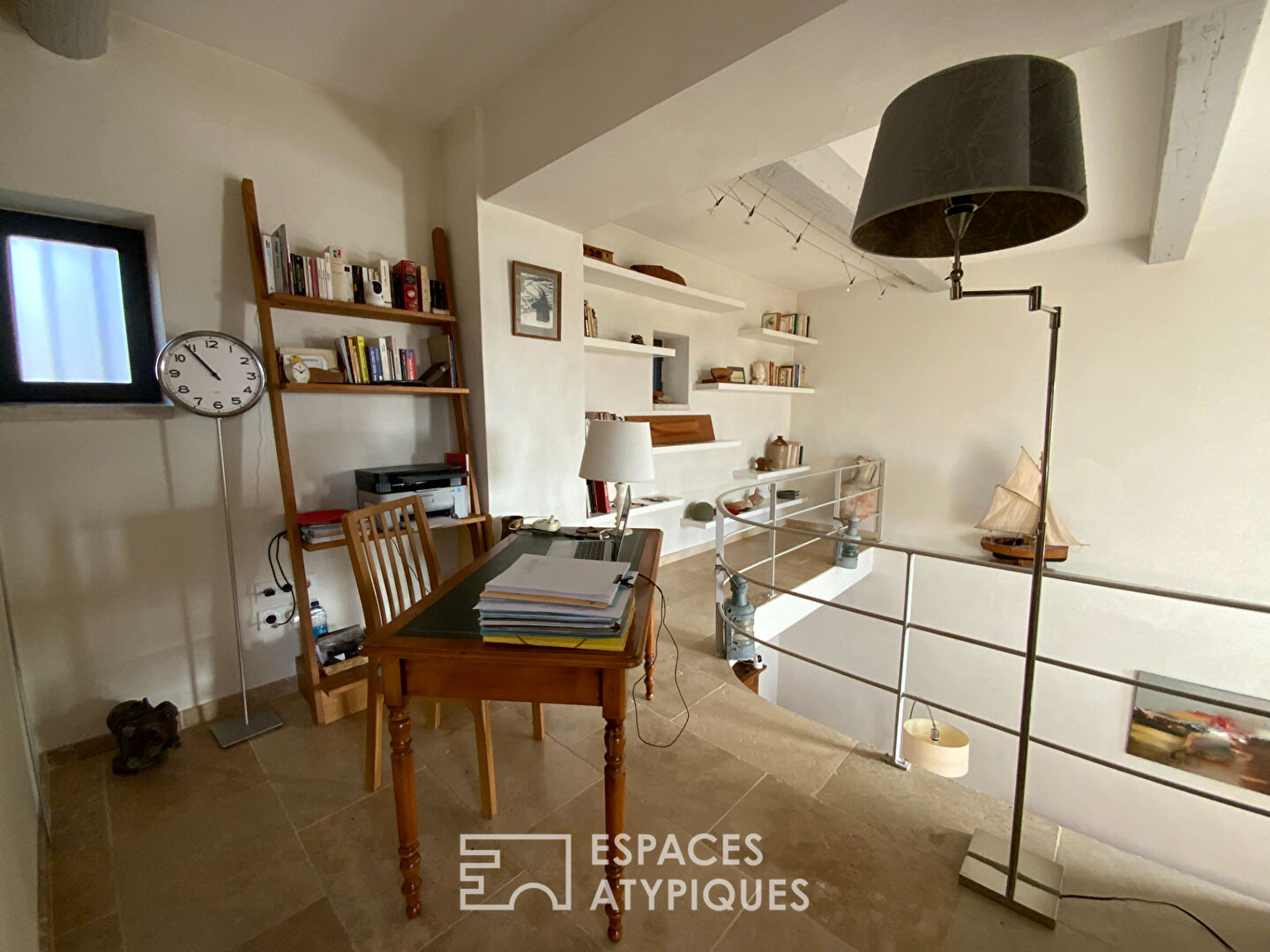 Maison de village lumineuse avec piscine proche Uzès