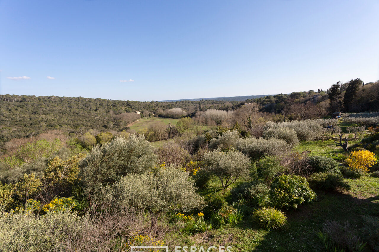 Uzès : une maison avec vue imprenable sur la nature