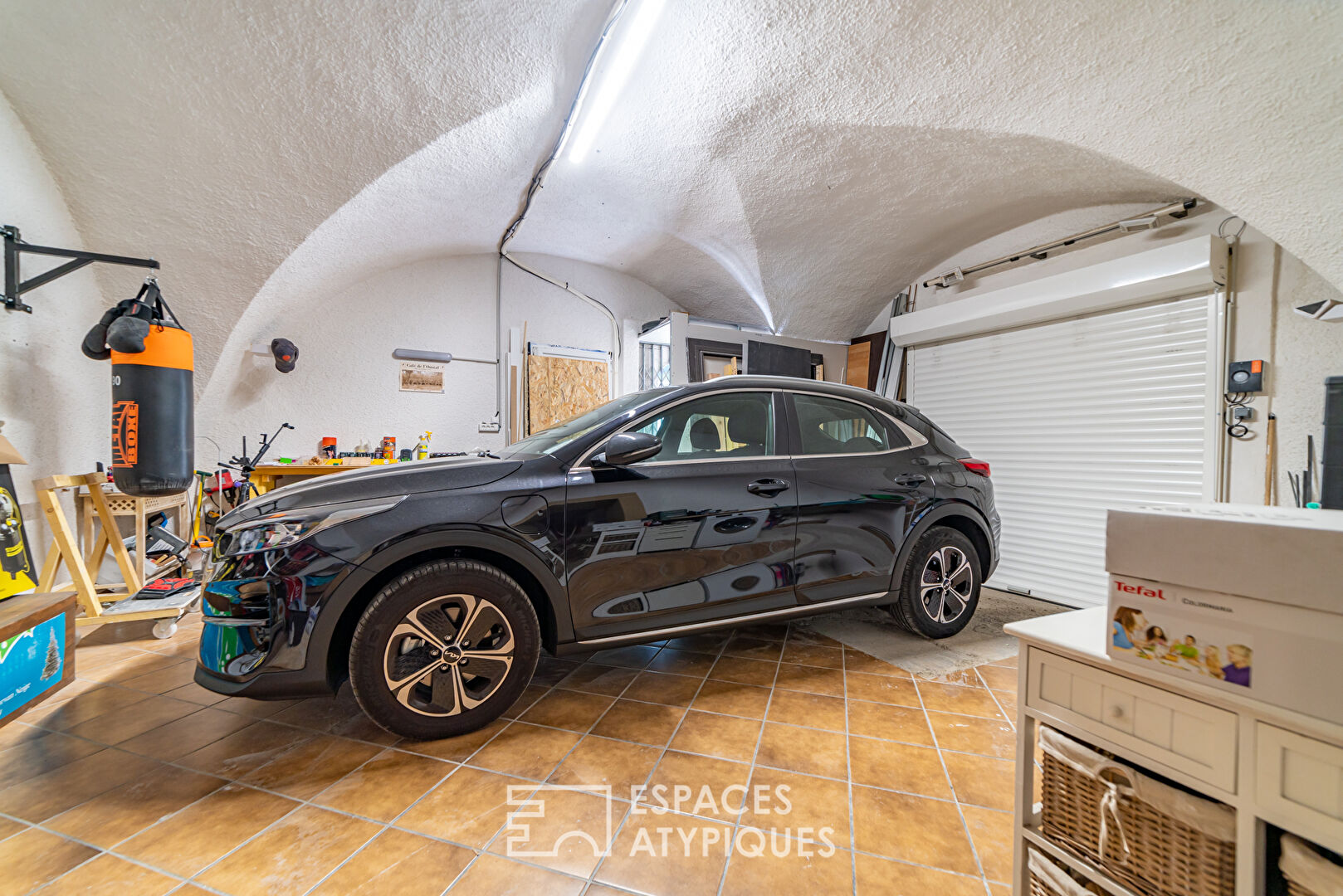 Maison de ville avec garage proche Arènes